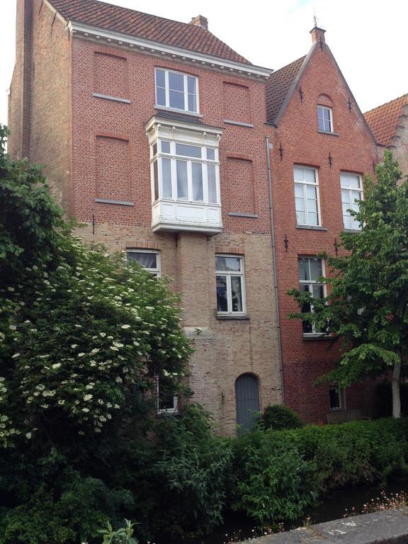 Charming House On The Canal Hébergement de vacances